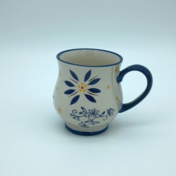 Temptations by Tara coffee cup - Picture 4 of 4